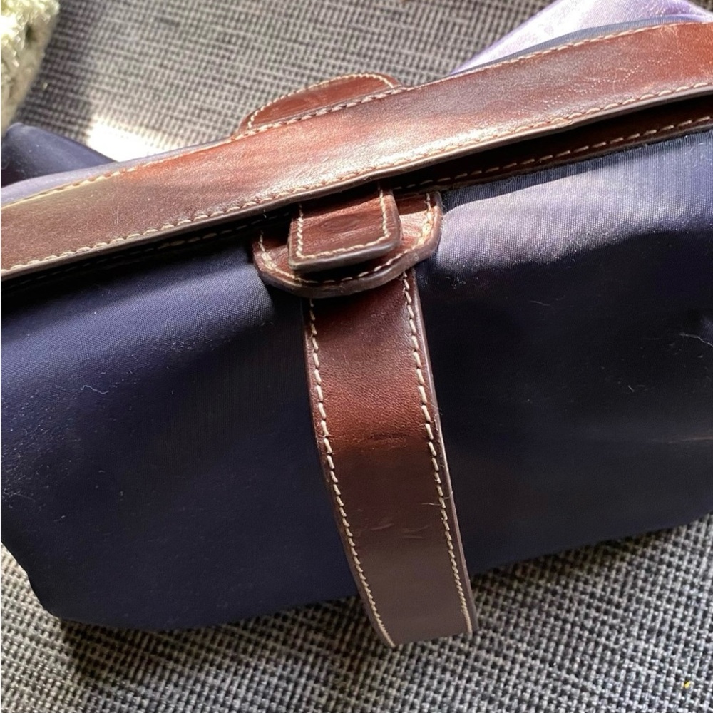 Landsend Toiletry Case - image 1